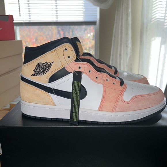 Air Jordan 1Mid SE flight club size 10 new